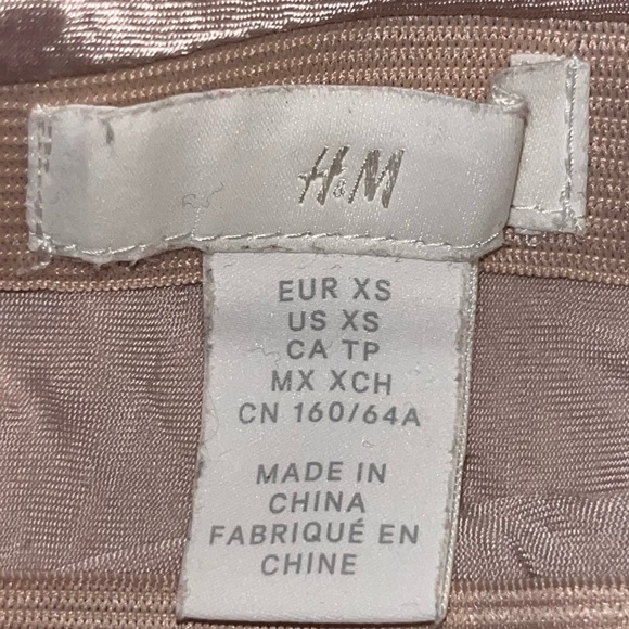 H&M Pink Satin Slip Skirt - Picture 4 of 4